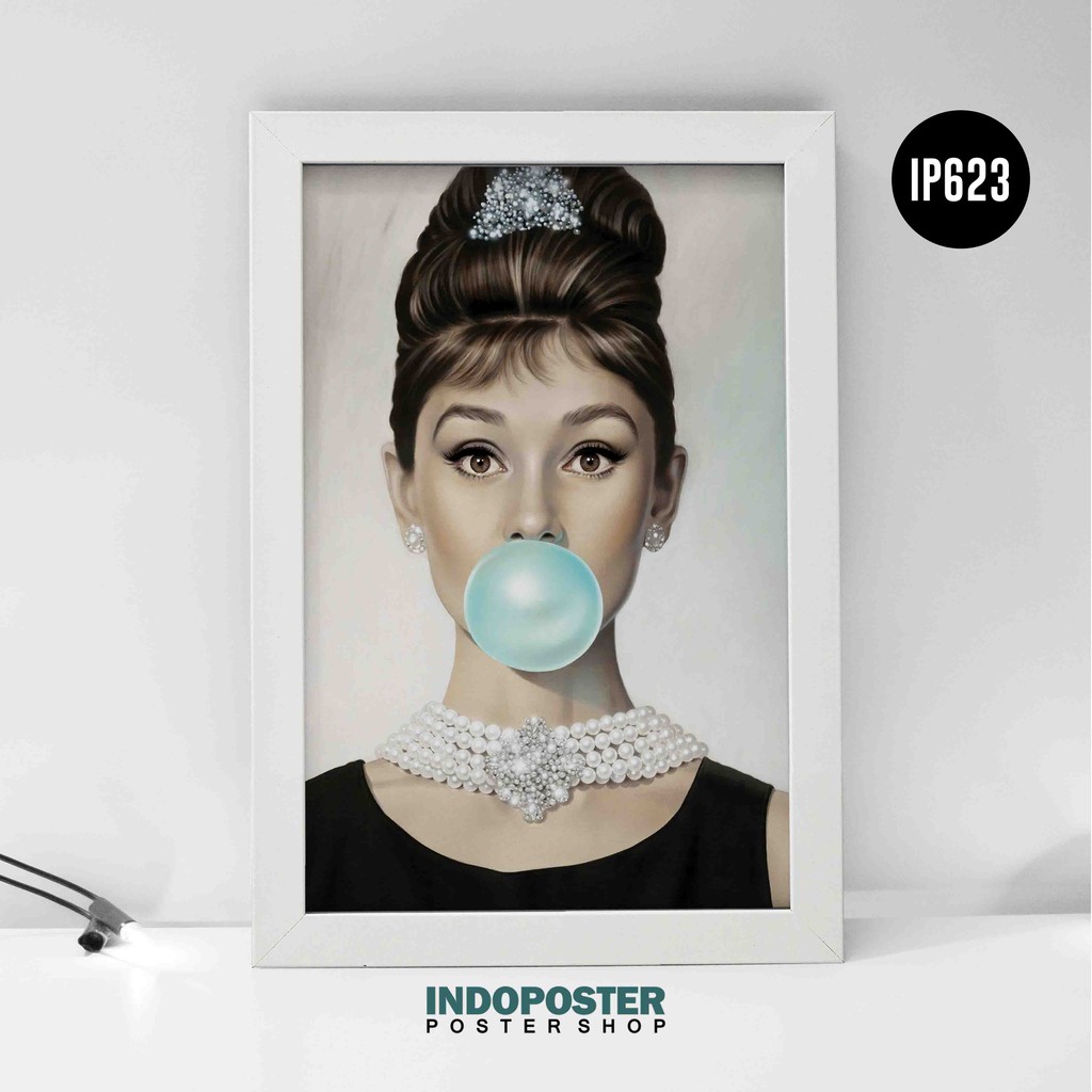 Jual Poster Vintage Retro Audrey Hepburn Bubblegum | Shopee Indonesia