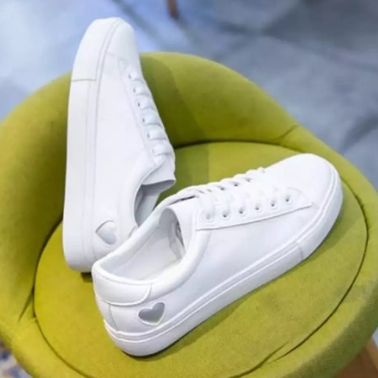 Jual Sepatu Anak & Dewasa Sneaker Ac One Heart Putih Abu Trendi Murah ...