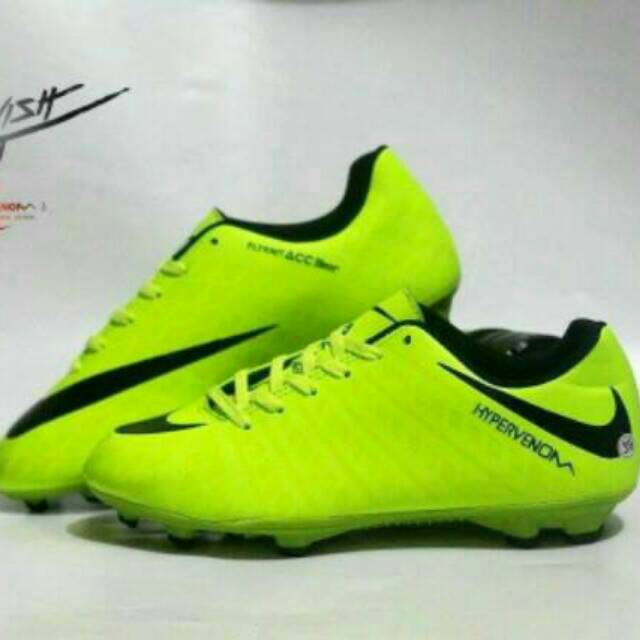 Sepatu futsal nike 2025 hypervenom kw super