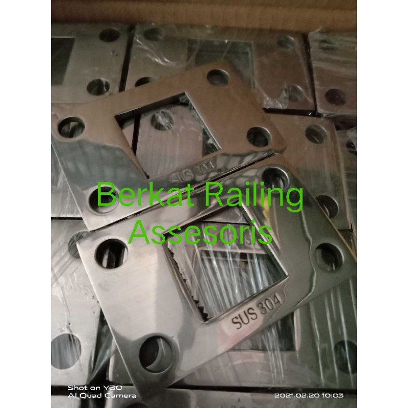 Jual PLANDES / TATAKAN / TAPAK TIANG RAILING TANGGA, SS 304 | Shopee ...