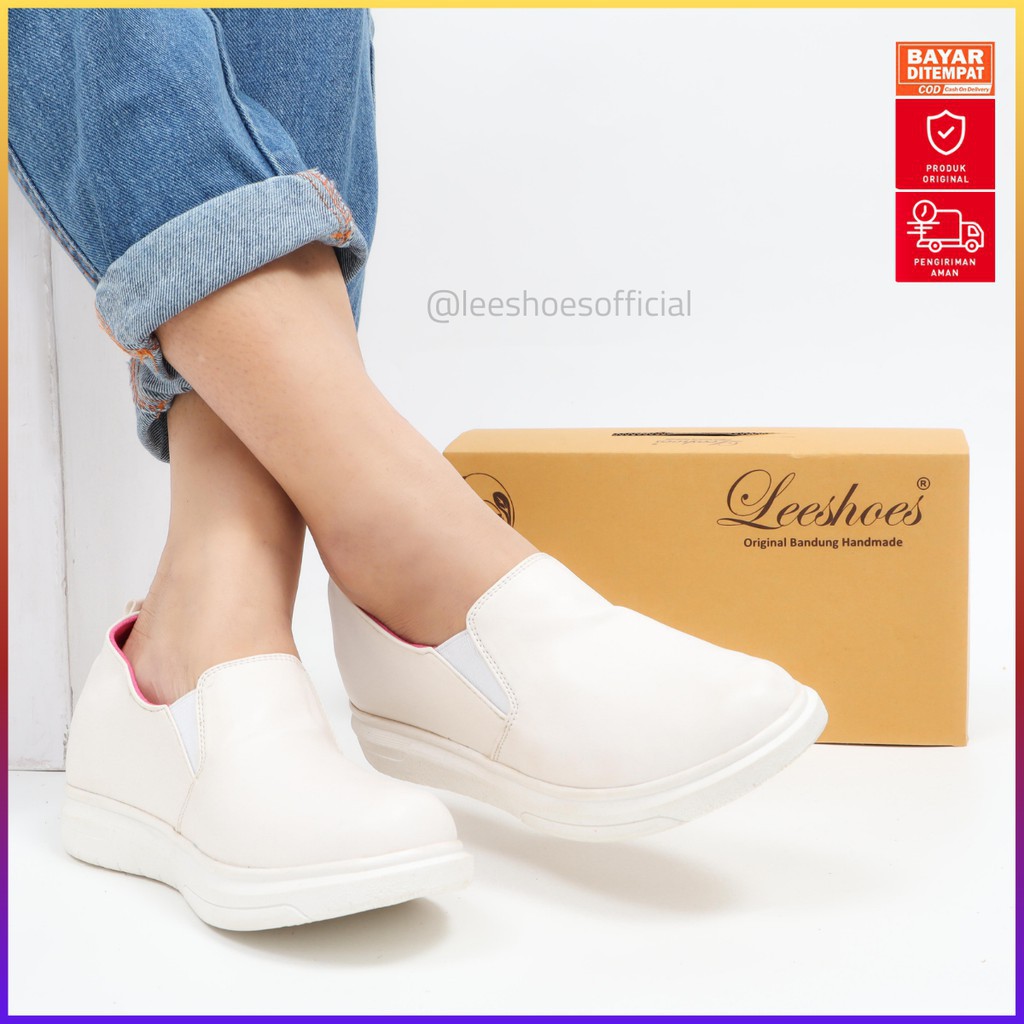 Sepatu clearance wedges shopee