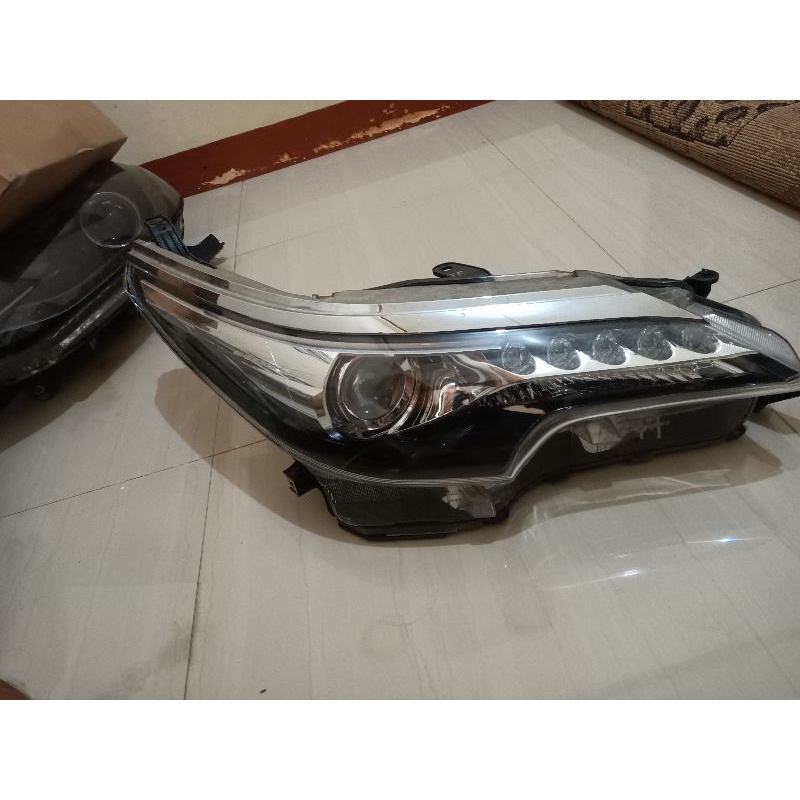 Jual Headlamp Lampu Depan Fortuner Vrz Led Original Shopee Indonesia