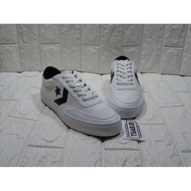 Jual converse courtlandt ox white Shopee Indonesia