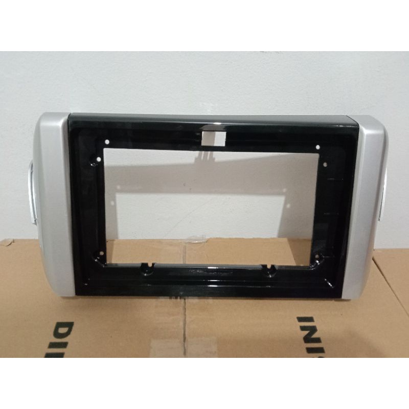 Jual Frame Head Unit Android Innova Reborn 9 & 10 inch | Shopee Indonesia