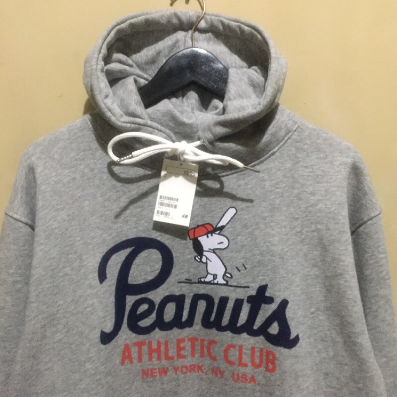 Jual hoodie h m peanuts athletic club Shopee Indonesia