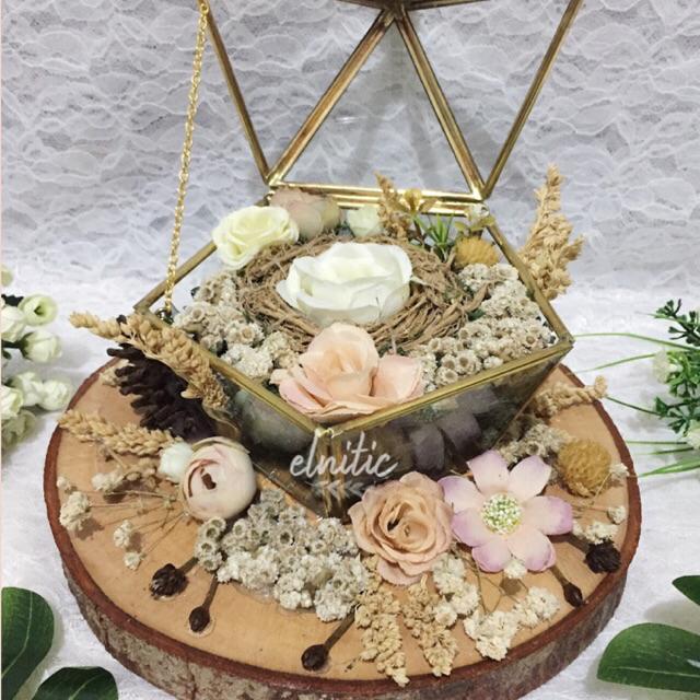 Terrarium ring bearer deals