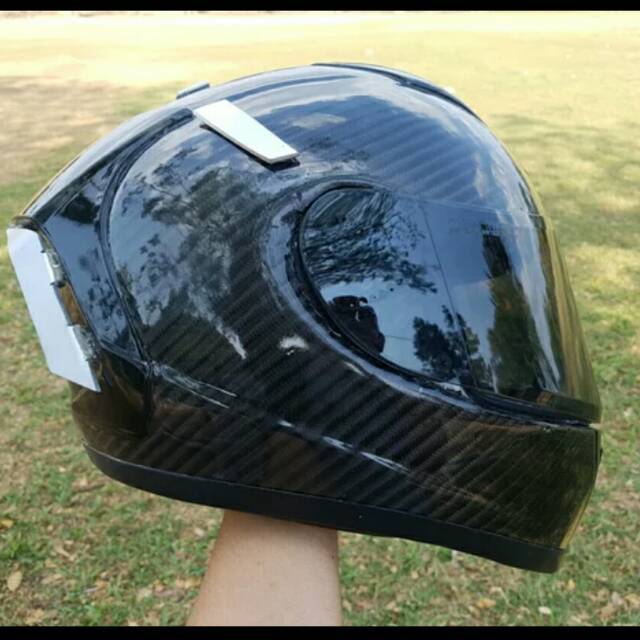 Helm store carbon kevlar