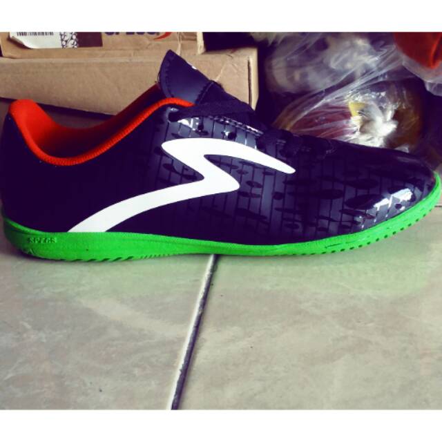 Jual Specs futsal (sped fire) | Shopee Indonesia