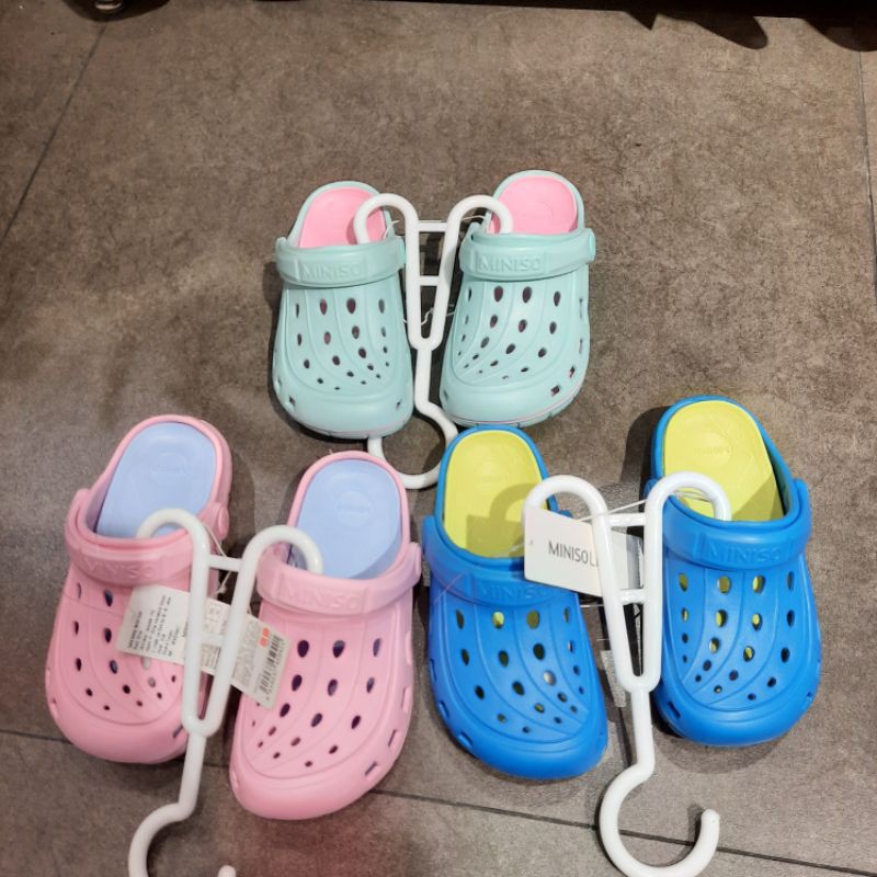 Sandal crocs miniso on sale