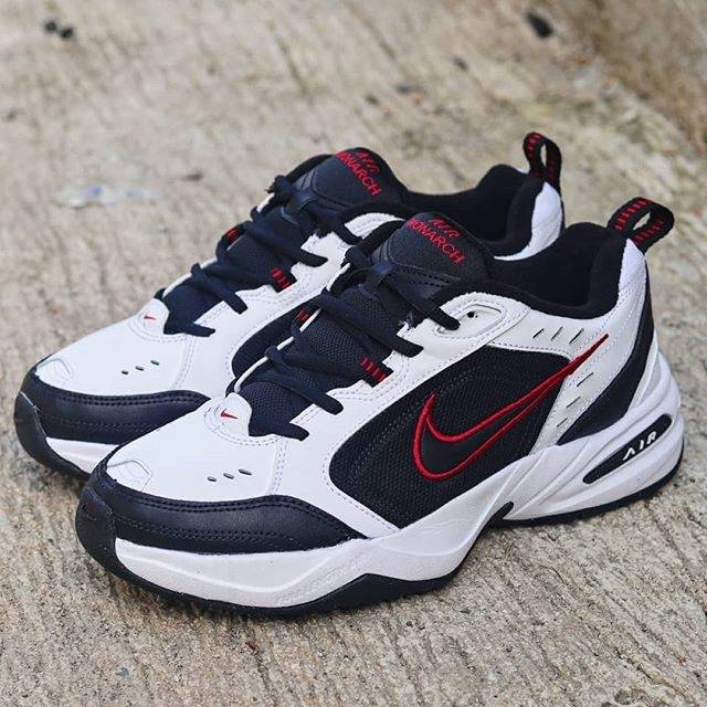 Sepatu 2025 air monarch