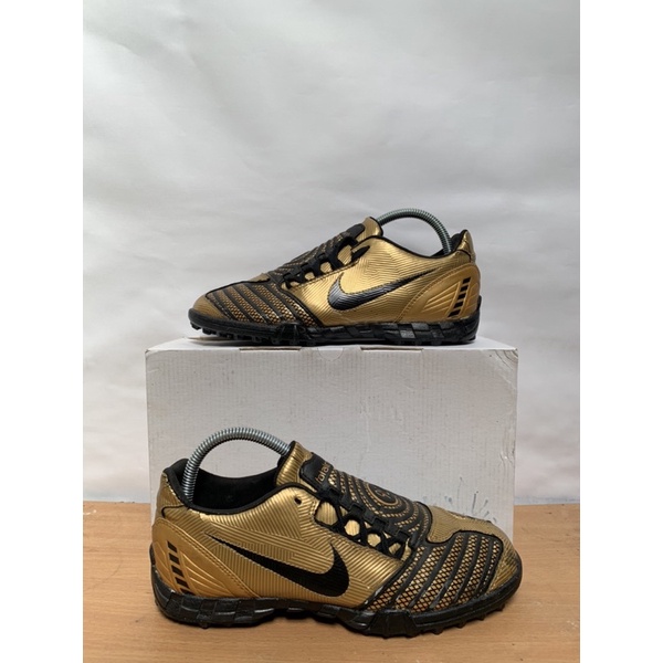 Nike t90 outlet futsal