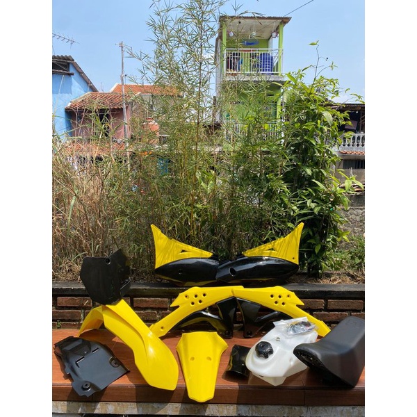 Jual Body Set GORDON PNP Kawasaki KlX 150 Full Set Warna Hitam | Shopee ...