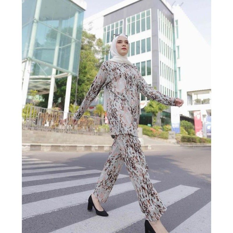 Jual ONE SET JUMBO ONE SET LEONY ONE SET TUTUL ONE SET RAYON ONE SET ...