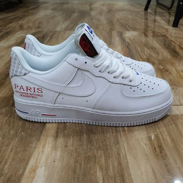 SEPATU NIKE AIR FORCE 1 NBA PARIS GAME PREMIUM ORIGINAL