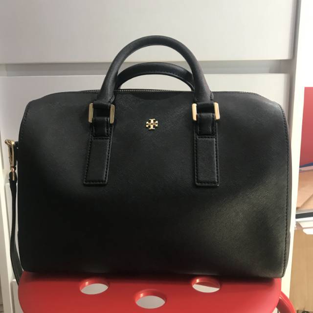 tory burch speedy