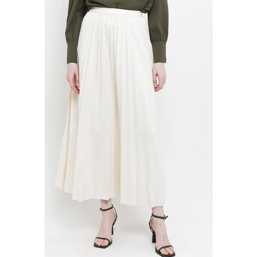 Jual READY NEW! BENANG JARUM BUTTONSCARVES DEAR PLEATS ME SKIRT