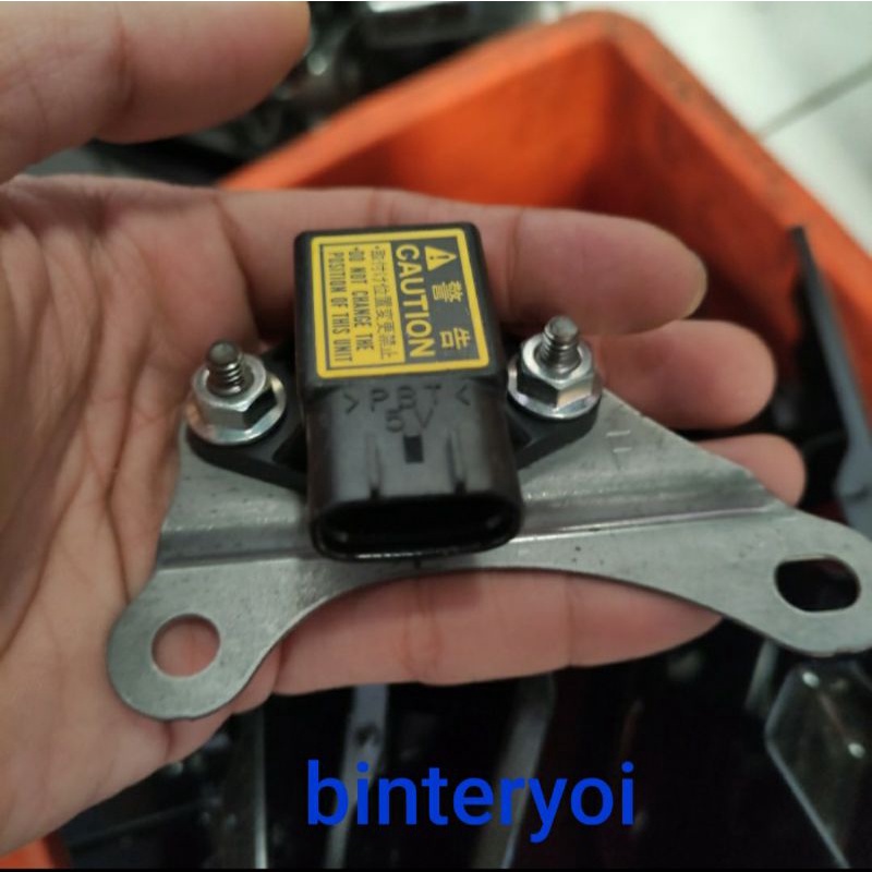 Jual sensor YAW RATE deceleration toyota yaris vios sienta rav4 89441