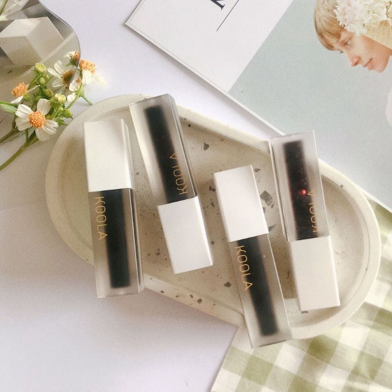 Jual SALE!!! Koola Stain Lipgloss merupakan lipgloss yang memberikan