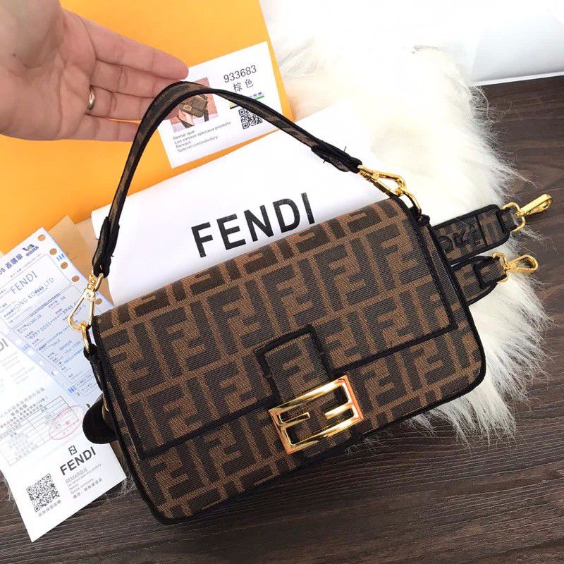 Harga bag fendi original shop