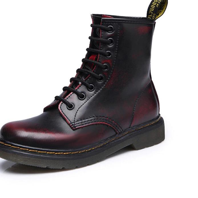 Harga sepatu boots dr best sale martens original