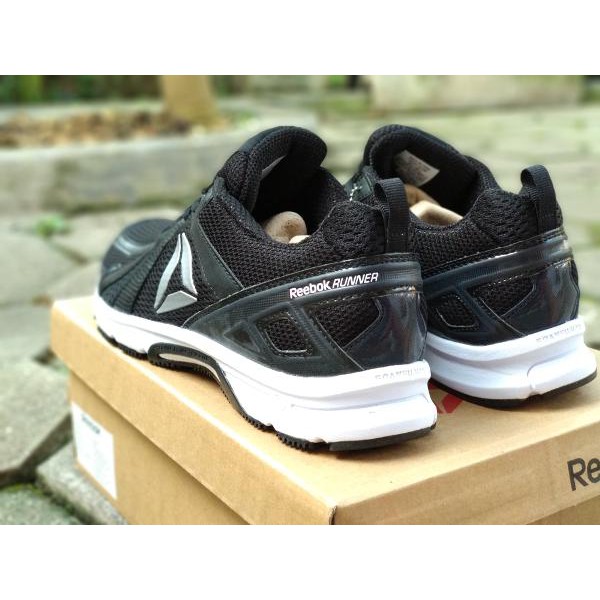 Reebok 2025 runner mt