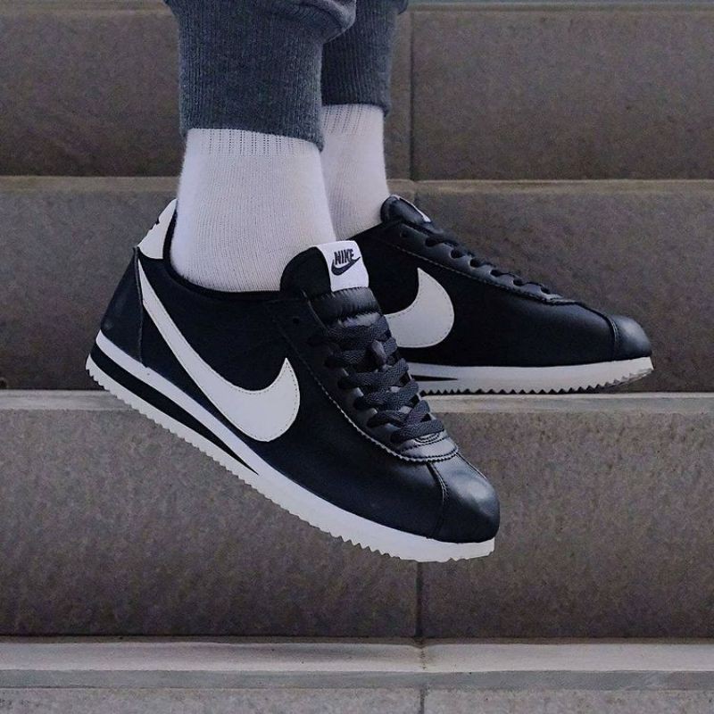 Harga retail outlet nike cortez