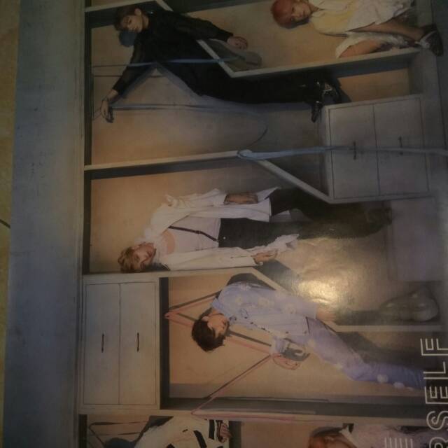 Jual Poster album bts answer ver E ,persona ver 2 | Shopee Indonesia