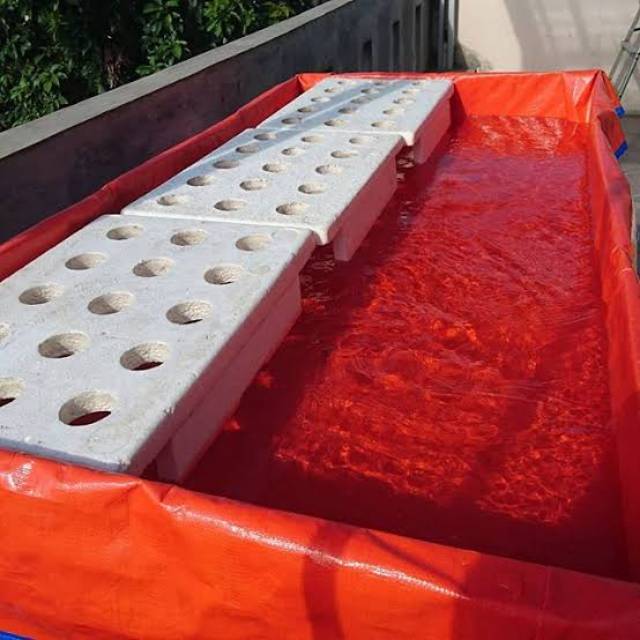 Terpal rakit apung 150x5 meter tinggi 25 cm