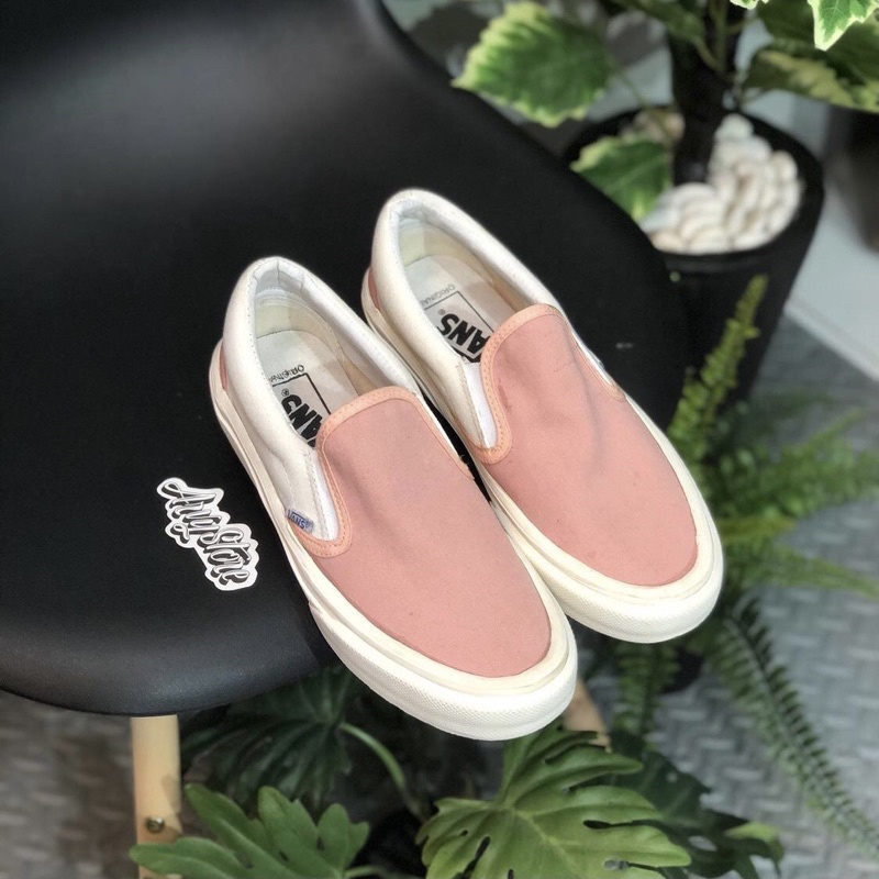 Slip on vans peach deals