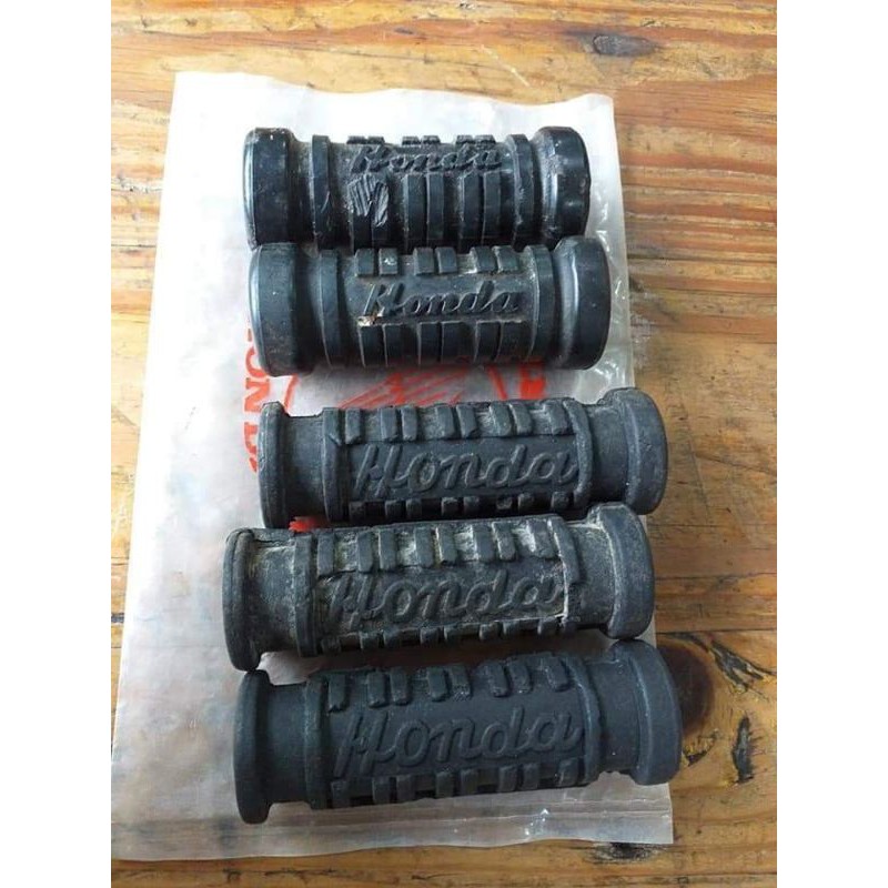 BKK CLASSIC Rubber Set – Footrest, Pillion Step, Kick Starter For Honda C100 C50 C70 C90