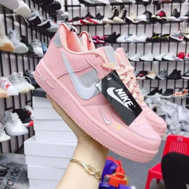 Nike air force on sale 1 utility pink