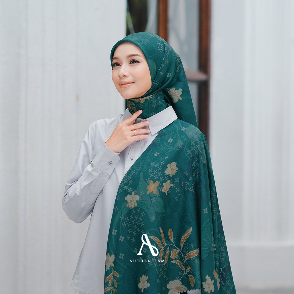 AUTHENTISM ID Isyana Series Kerudung Segi Empat Motif Voal Ultrafine Lasercut Premium