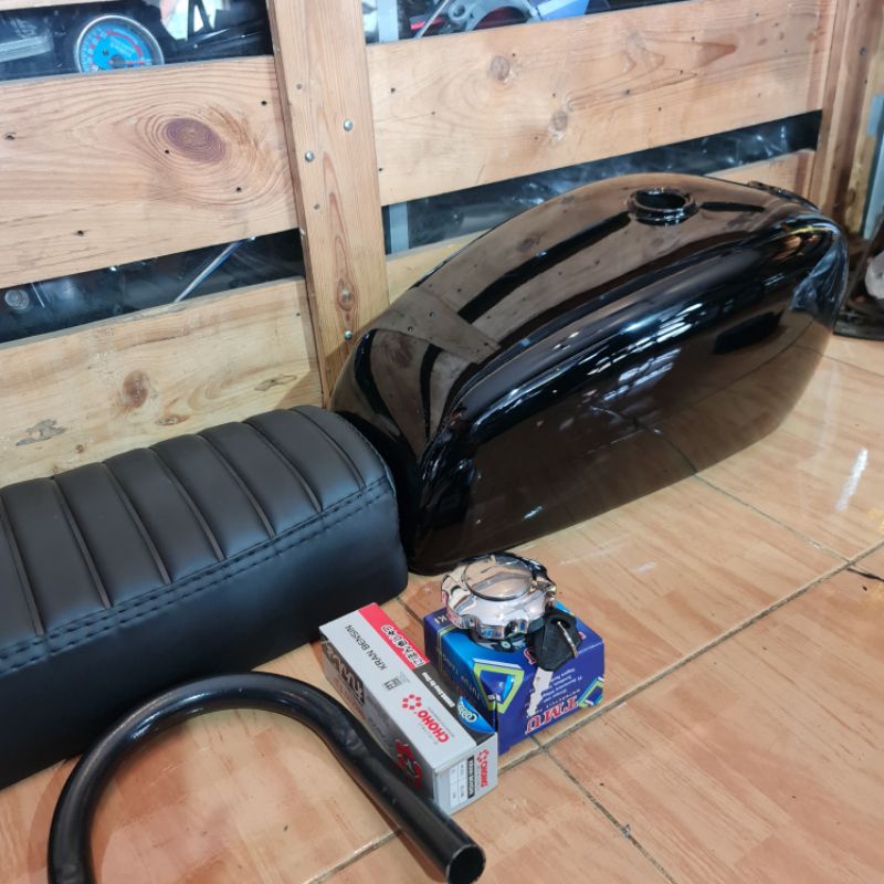 Jual Tangki Bratstyle Cb Plus Jok Brattsyle Gl Tger Megapro Scorpio Thunder Bajaj