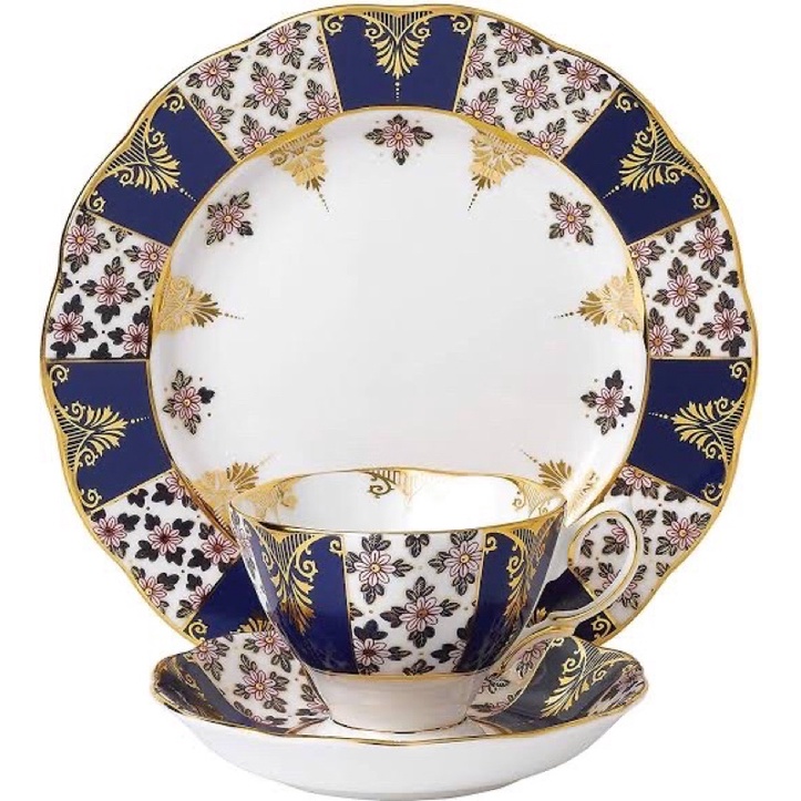 Lot 5 Assiettes 20 Cm Royal Albert 100 Years 1950–1990 – Porcelaine Fine Vintage Floral Élégante