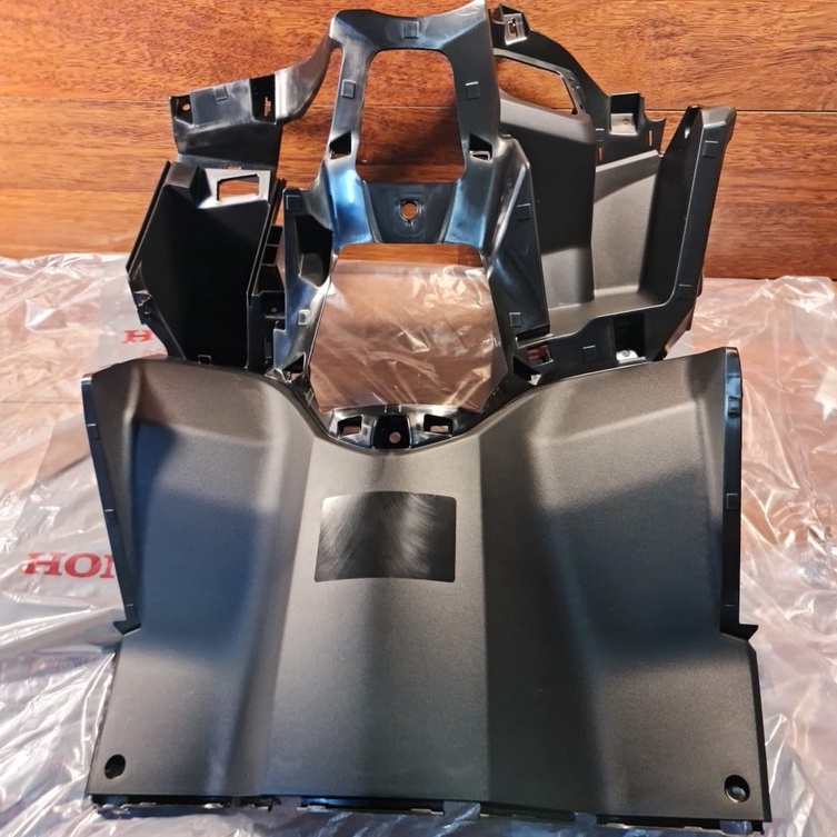 Jual (VARIO 160) HONDA ORI - COVER INNER LOWER BLACK 81141K2SN00ZA ...