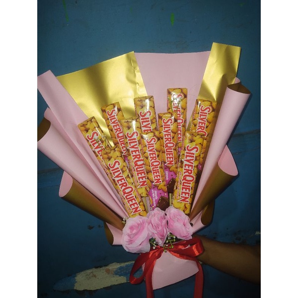 💐 Salvador Pasu Daisies untuk Hadiah dan Coklat, Daisies Putih dan Coklat