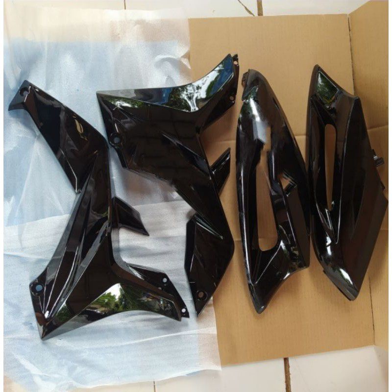 Jual Sayap Body Depan Atas Bawah Honda Blade 110 Lama Hitam. Shopee