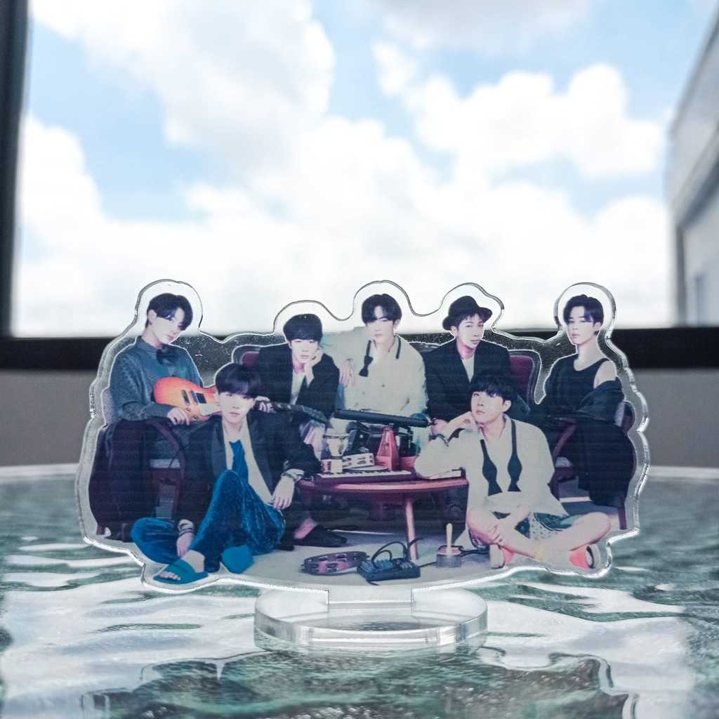 Jual Standee Akrilik Mini BTS BE Bangtan Boys Jimin V Jungkook Hiasan ...