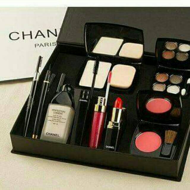 Jual Set Makeup Chanel 9in1 paket seserahan - Jakarta Barat - Mimosa451