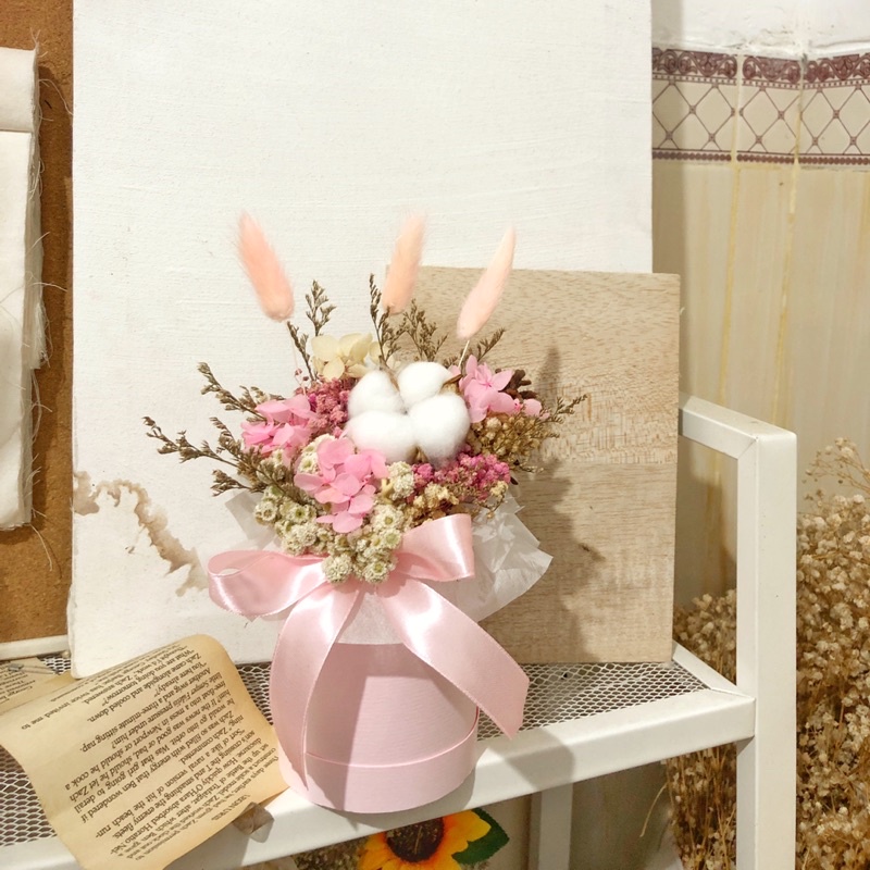 Jual Mini Bloom Box Bunga Kapas babybearth kado wisuda | Shopee Indonesia