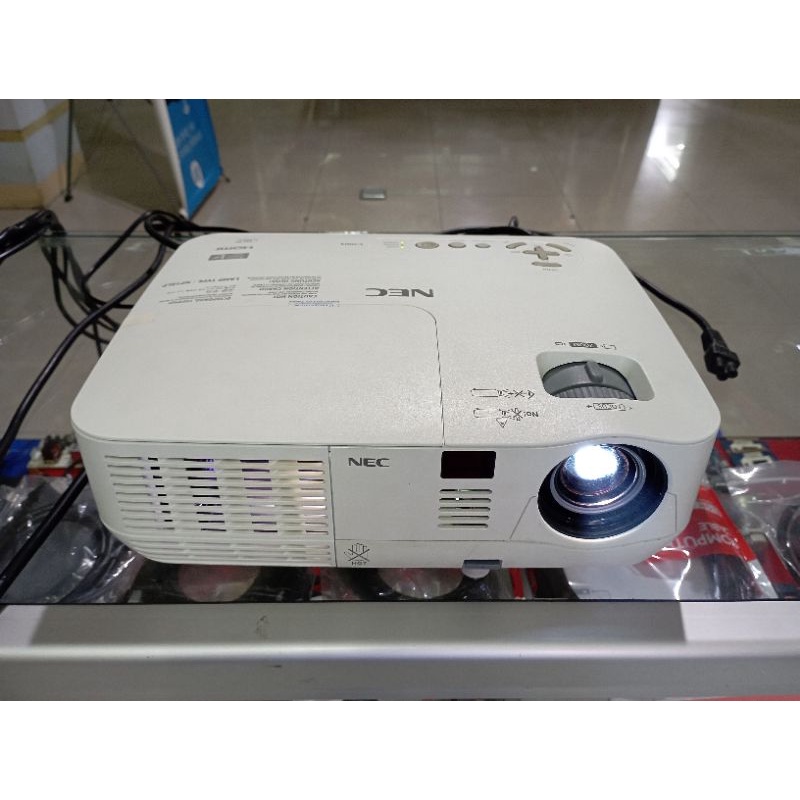 Jual proyektor_projector nec npv300x second bekas normal Shopee
