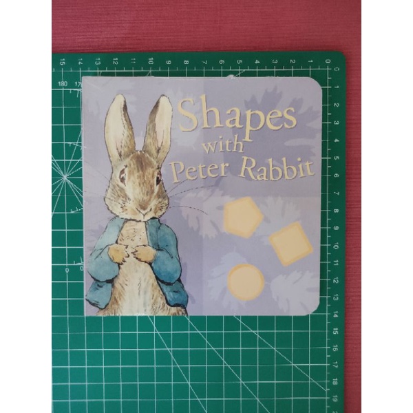 Jual Shapes with Peter Rabbit. board book | Shopee Indonesia
