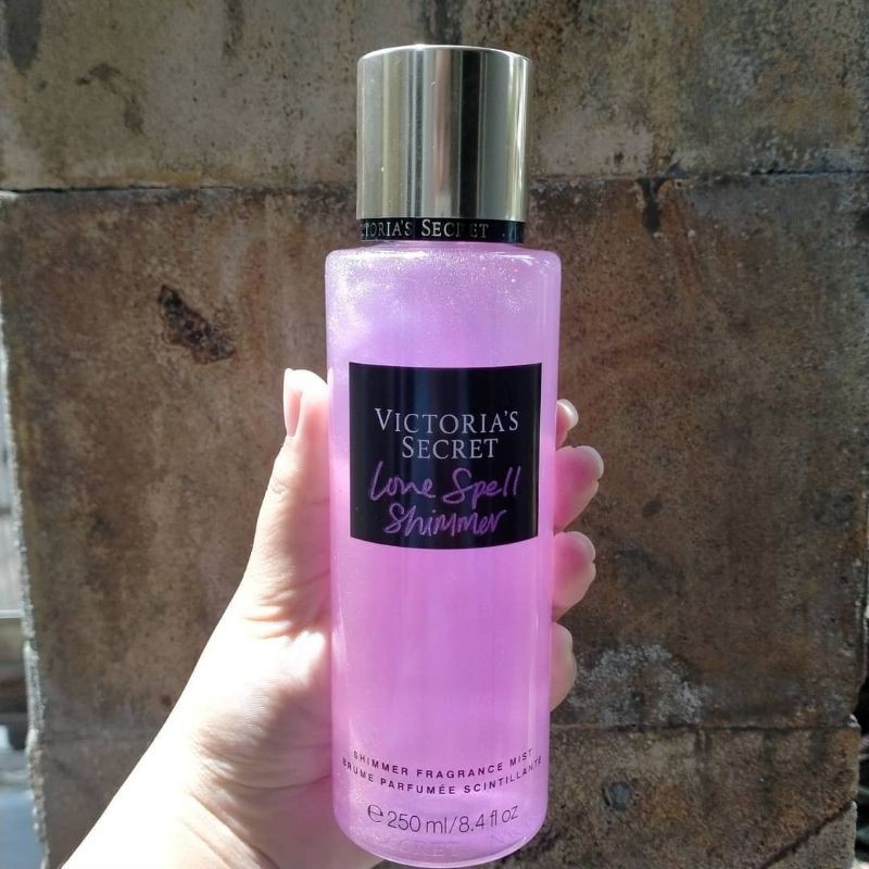 Jual Victoria Secret Love Spell Shimmer Fragrance Mist 250ml Shopee Indonesia 9783