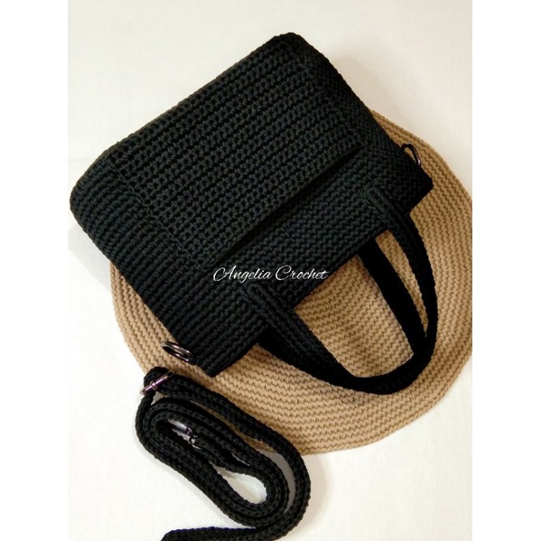 Jual Front Pocket Bag Angelia Crochet / Tas Rajut (PRE ORDER) | Shopee ...