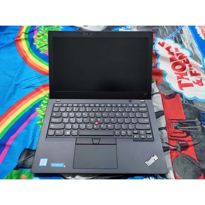 Jual Laptop Lenovo Thinkpad X280 Core i7 8650u RAM 8GB SSD Jual Laptop Lenovo Thinkpad X280 Core i7 8650u RAM 8GB SSD