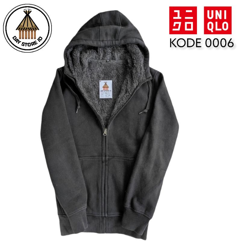 Bahan best sale hoodie uniqlo