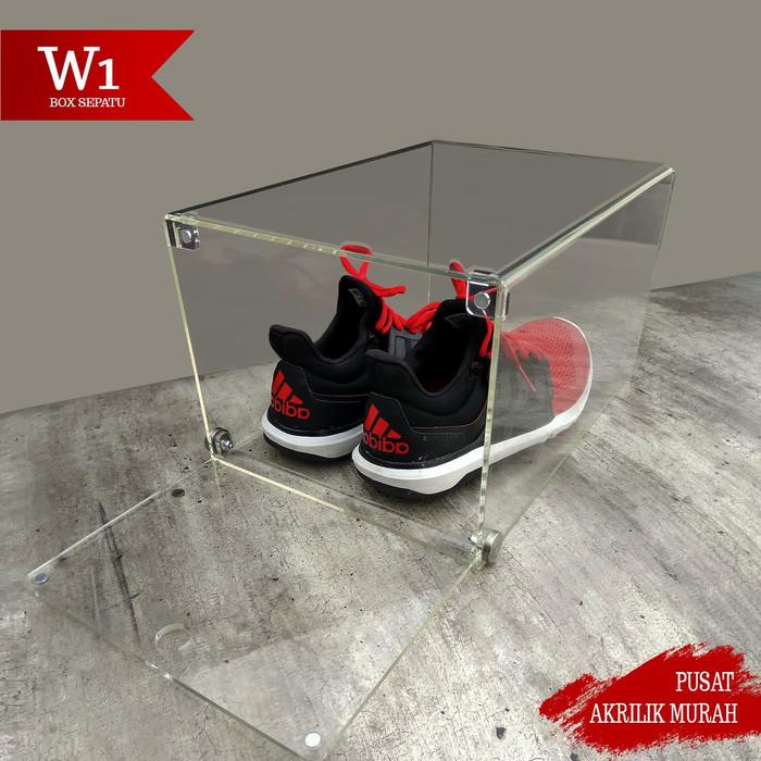 Jual Box Sepatu Acrylic Box Sepatu Akrilik Display Sepatu Acrylic W Shopee Indonesia