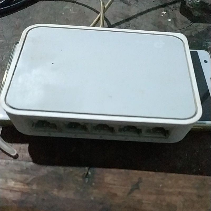 Jual Switch Hub 8 Port ( Unit Only ) | Shopee Indonesia