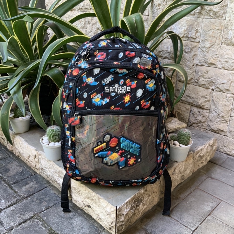 Jual SMIGGLE PIXEL GAME OVER BACKPACK BLACK Shopee Indonesia