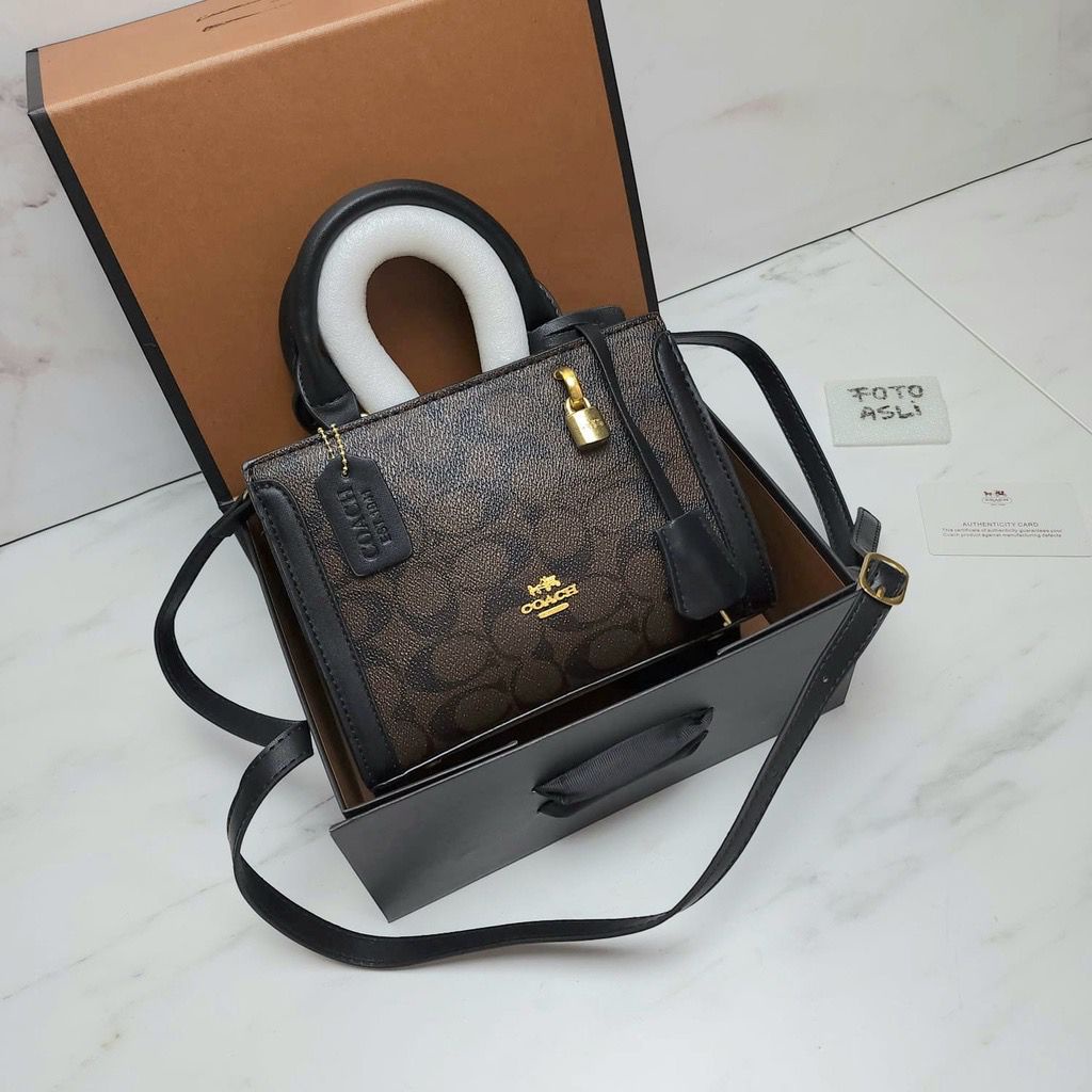 Jual Co@ch Tas Top Handle Signature Micro Zoe C04ch Cross body in ...